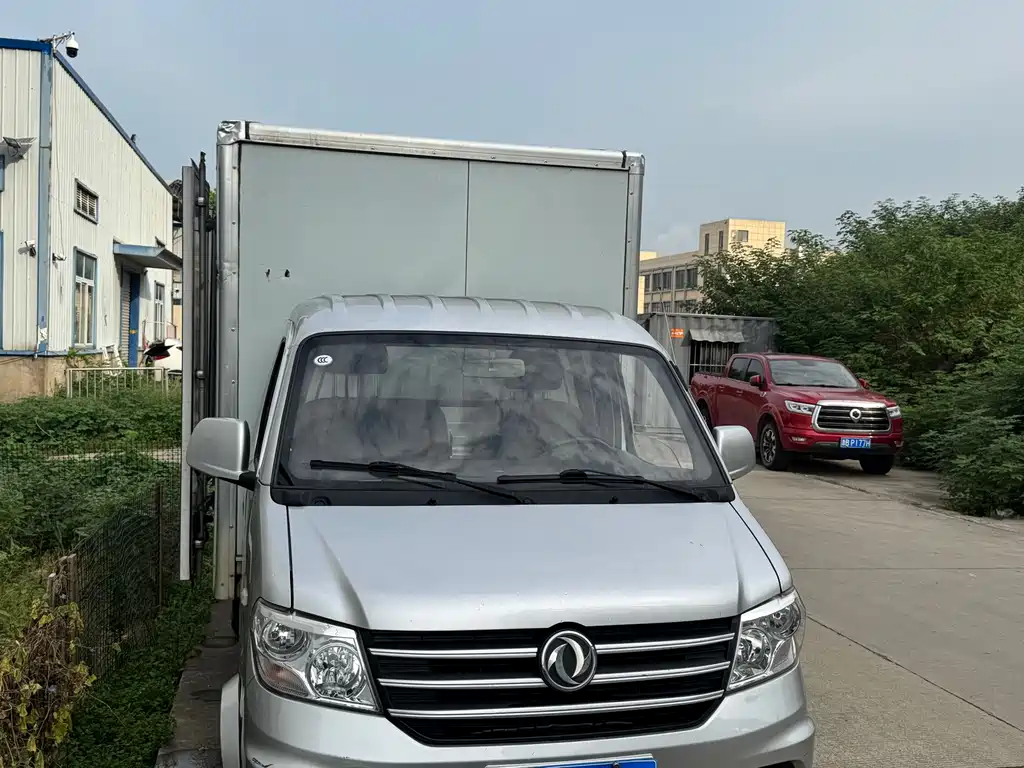 Dongfeng Xiaokang C32 2020 1,6л стандартный SFG16