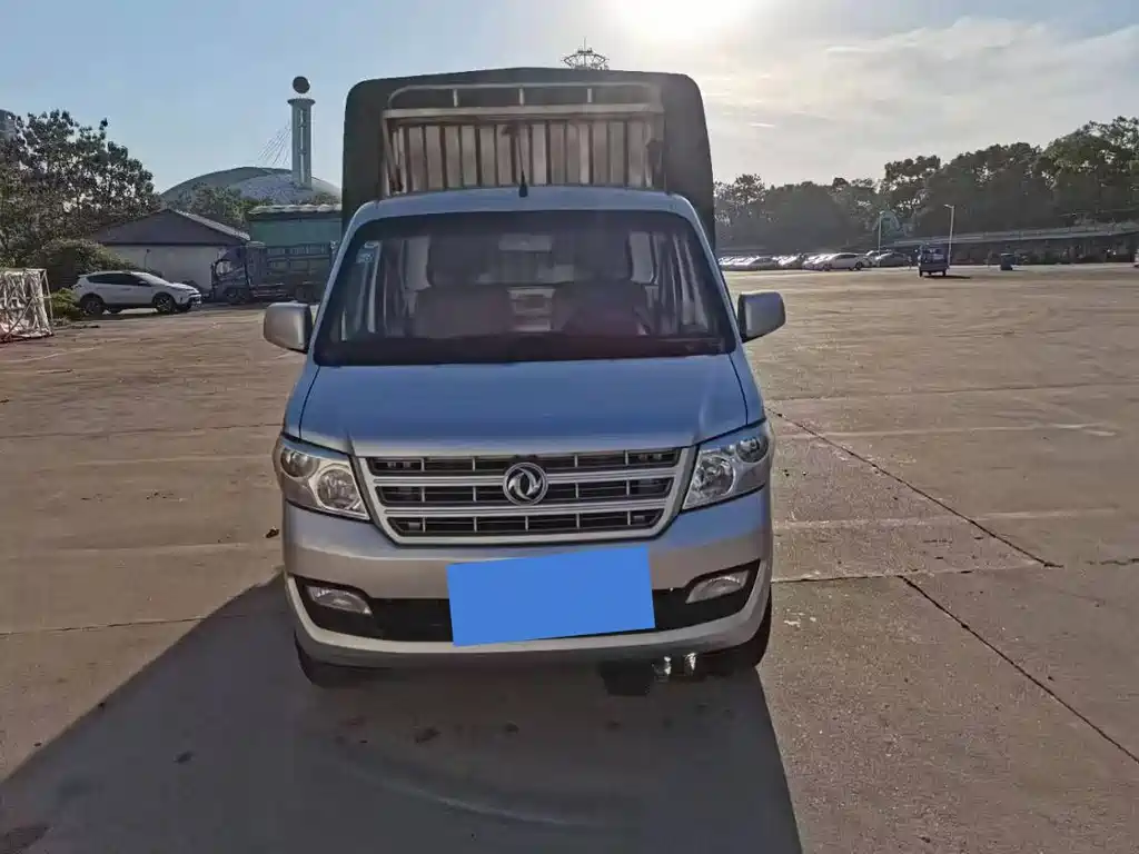 Dongfeng Xiaokang C32 2019 1,5 л базовый национальный VI DK15