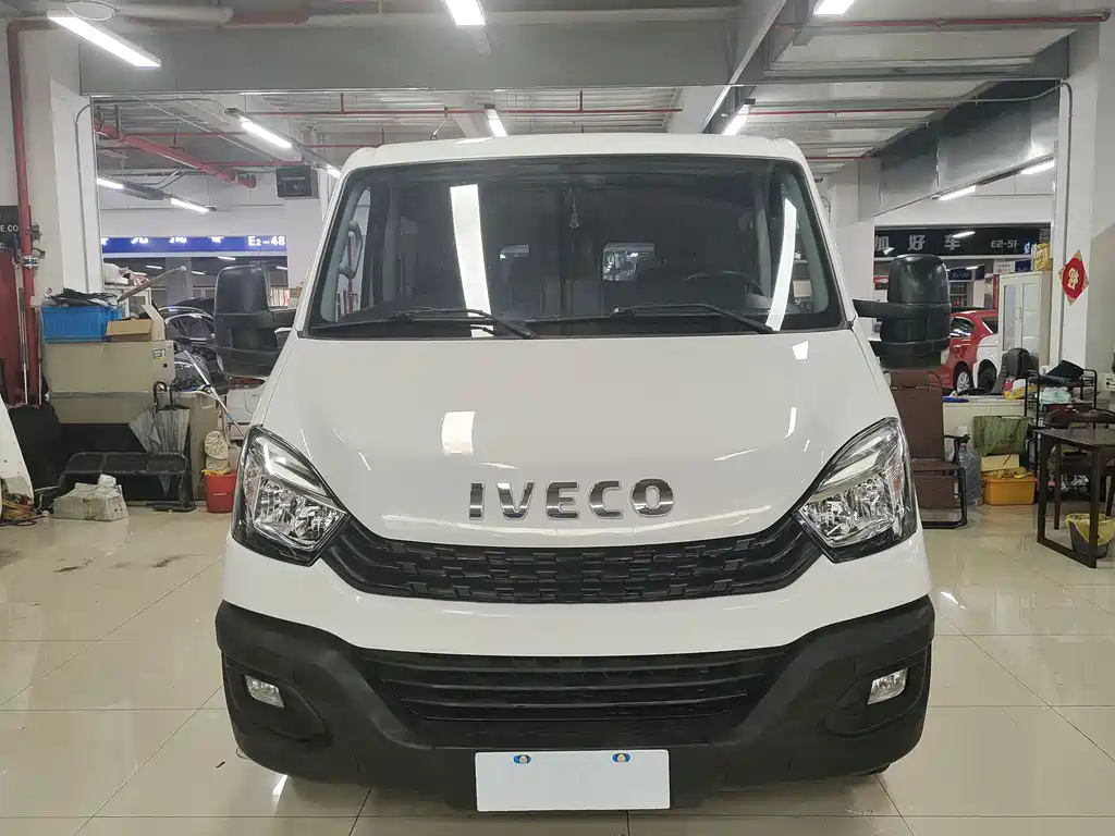 Iveco Ousheng 2021 2.0T manual Chaorui short axis low top side sliding door F1A