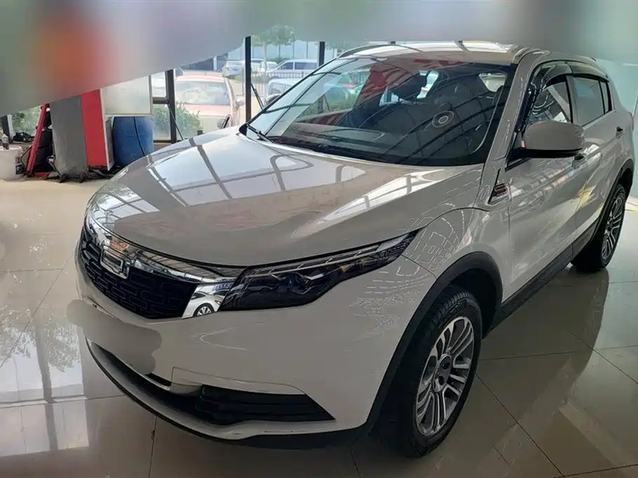 Qoros 5 2019 1,6-тонное автоматическое интеллектуальное облачное соединение (AliOS) Премиум-версии