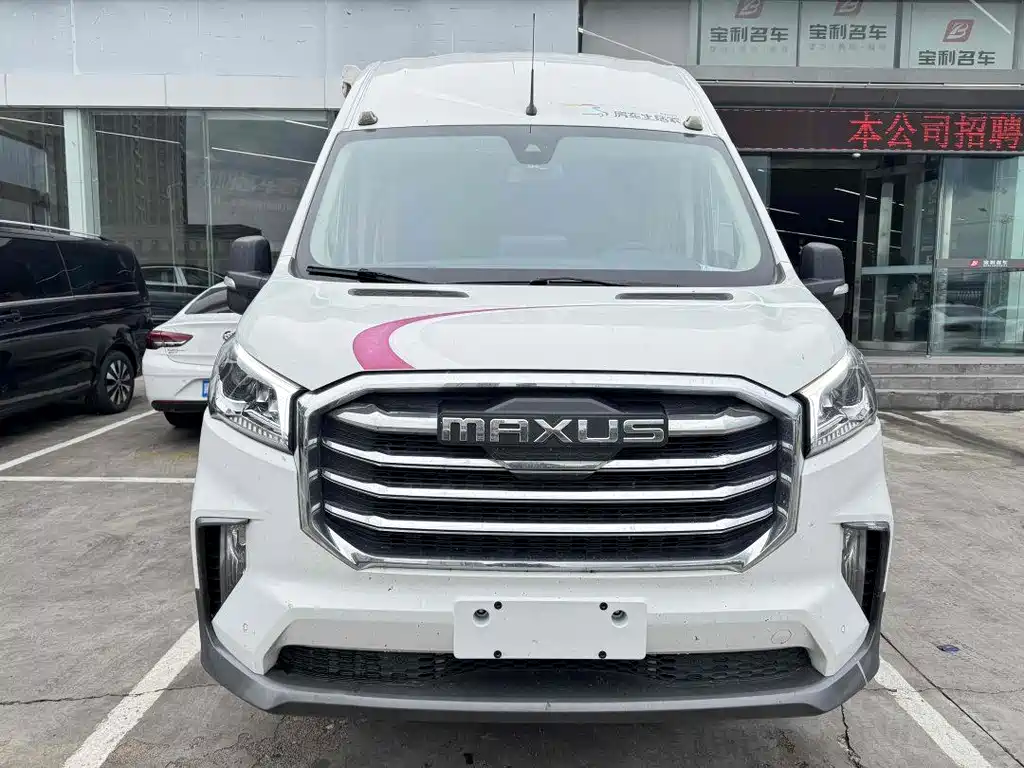 SAIC Maxus V90 Rv 2021 2,0-тонный самоходный фургон Traveler V90 Type B Ultimate Edition