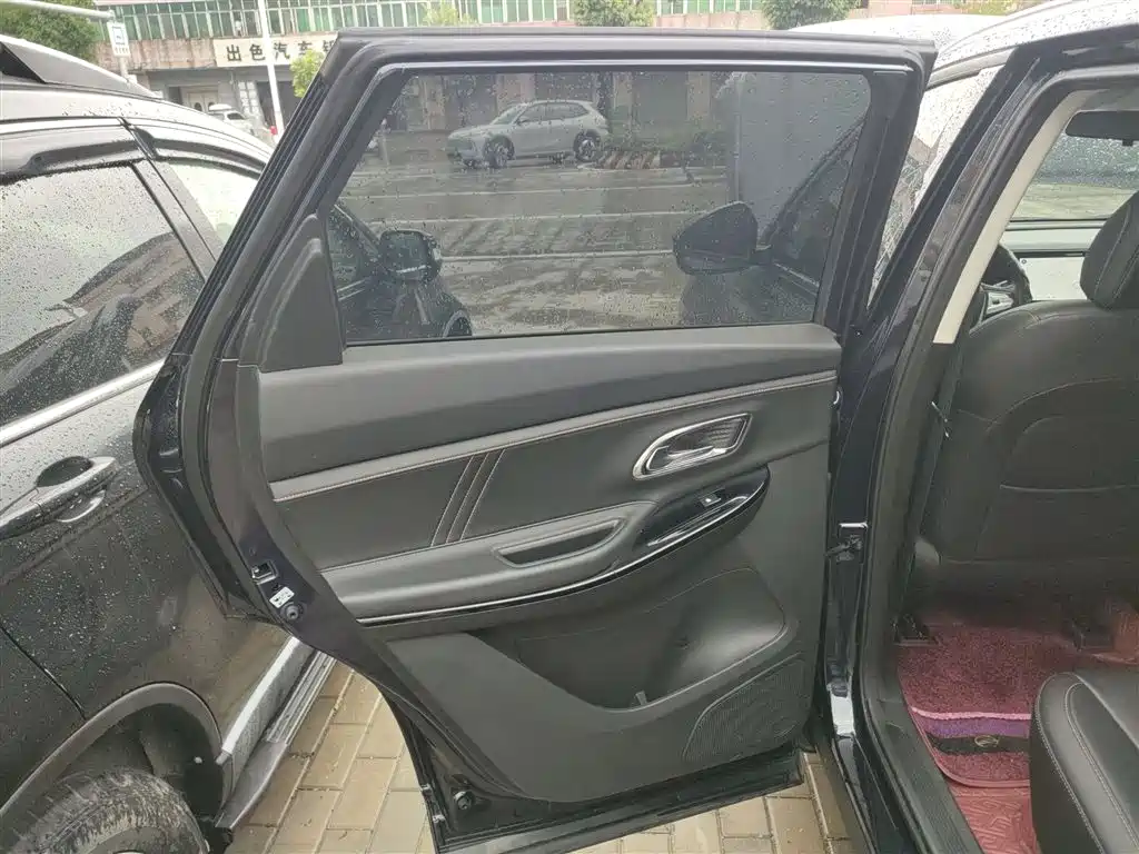 Фото машины 28