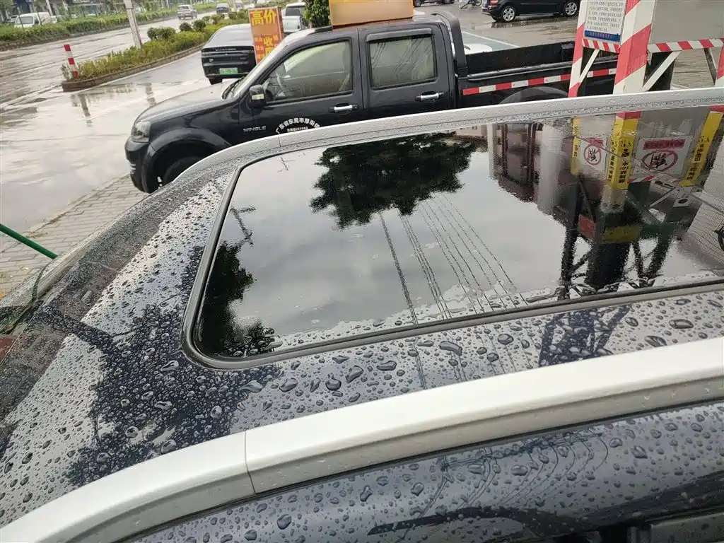 Фото машины 30