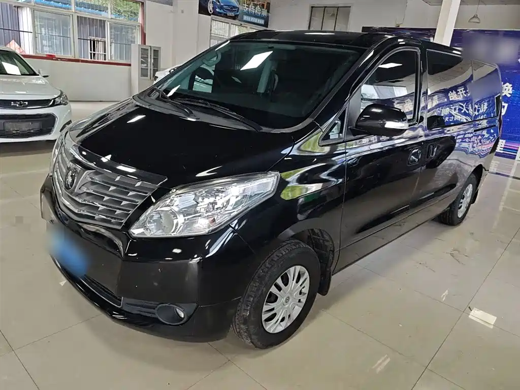 Lingzhi PLUS 2022 Travel version 2.0L Manual Comfort 7-seater
