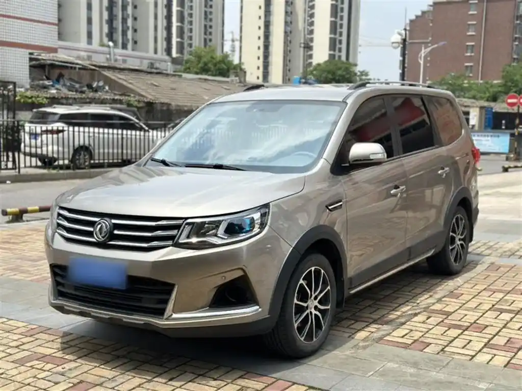 Fengxing SX6 2019 1.6L Manual Luxury National VI