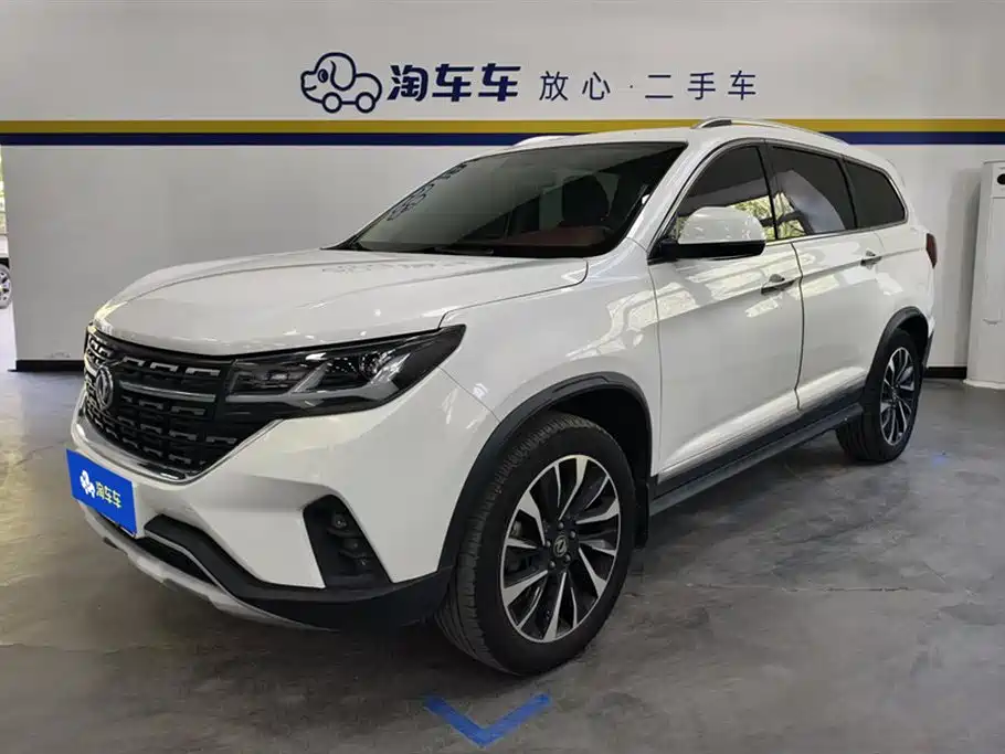 Popular T5L 2019 model 1.6 TD DCT exclusive 7-seater