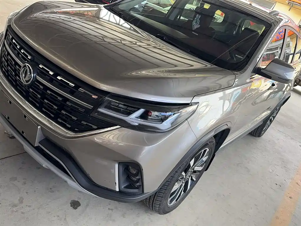 Popular T5L 2019 1.5T CVT luxury 7-seater