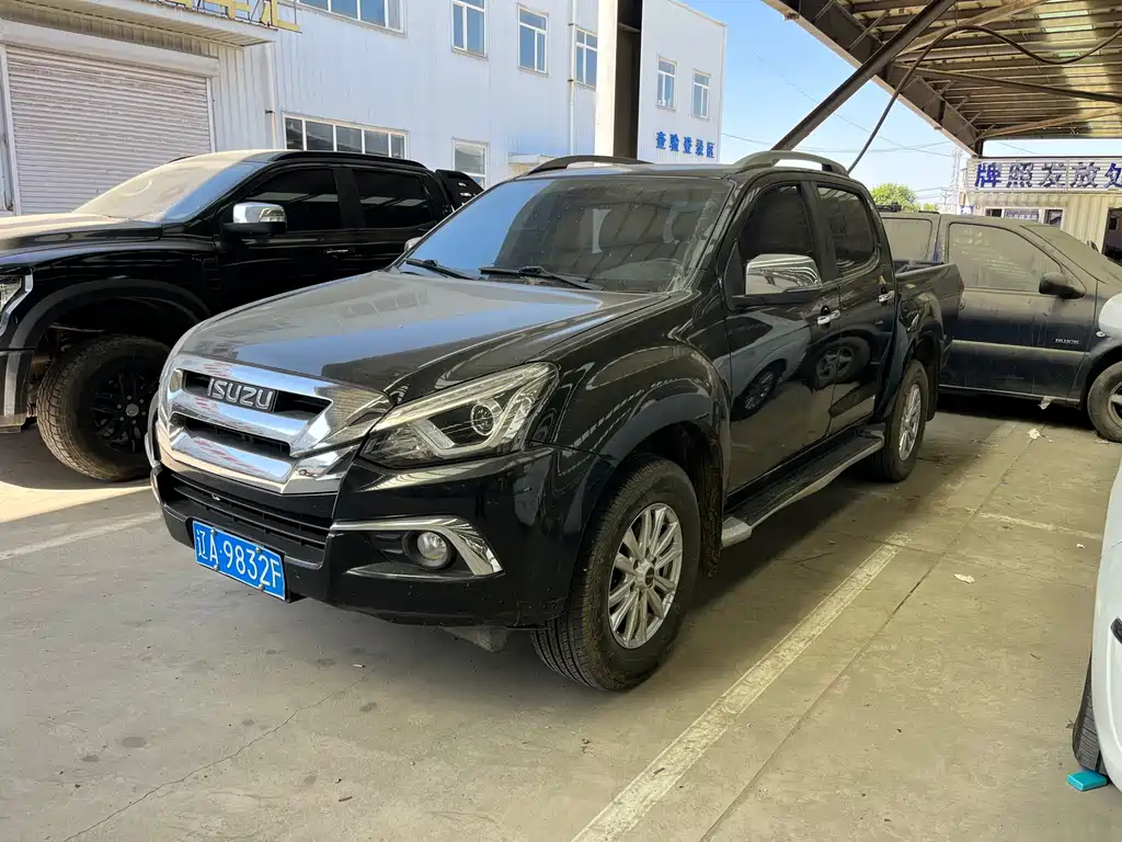 D-MAX 2020 1,9-тонный полноприводный автомобиль с автоматическим приводом comfort type country VI RZ4E повышенной мощности
