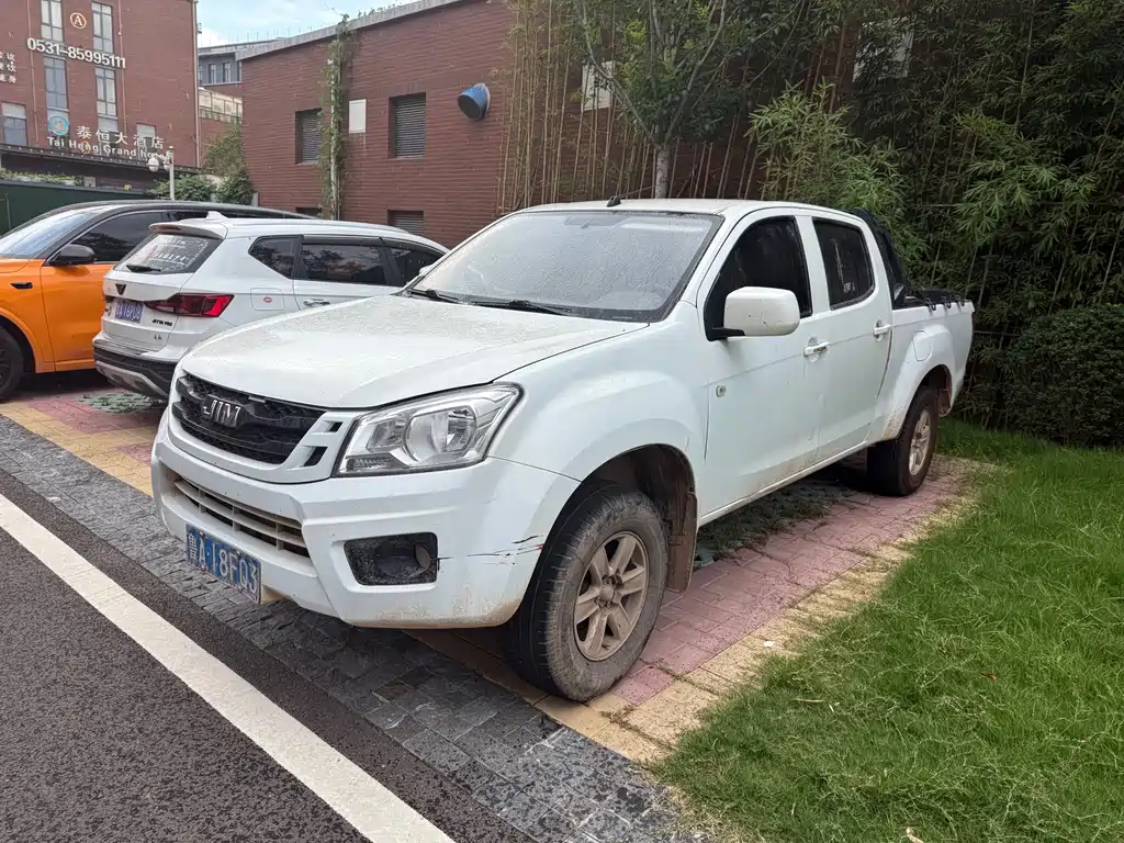Ruimai 2020 2.8T classic two-wheel drive diesel country VI comfort extended version JE493ZLQ6E