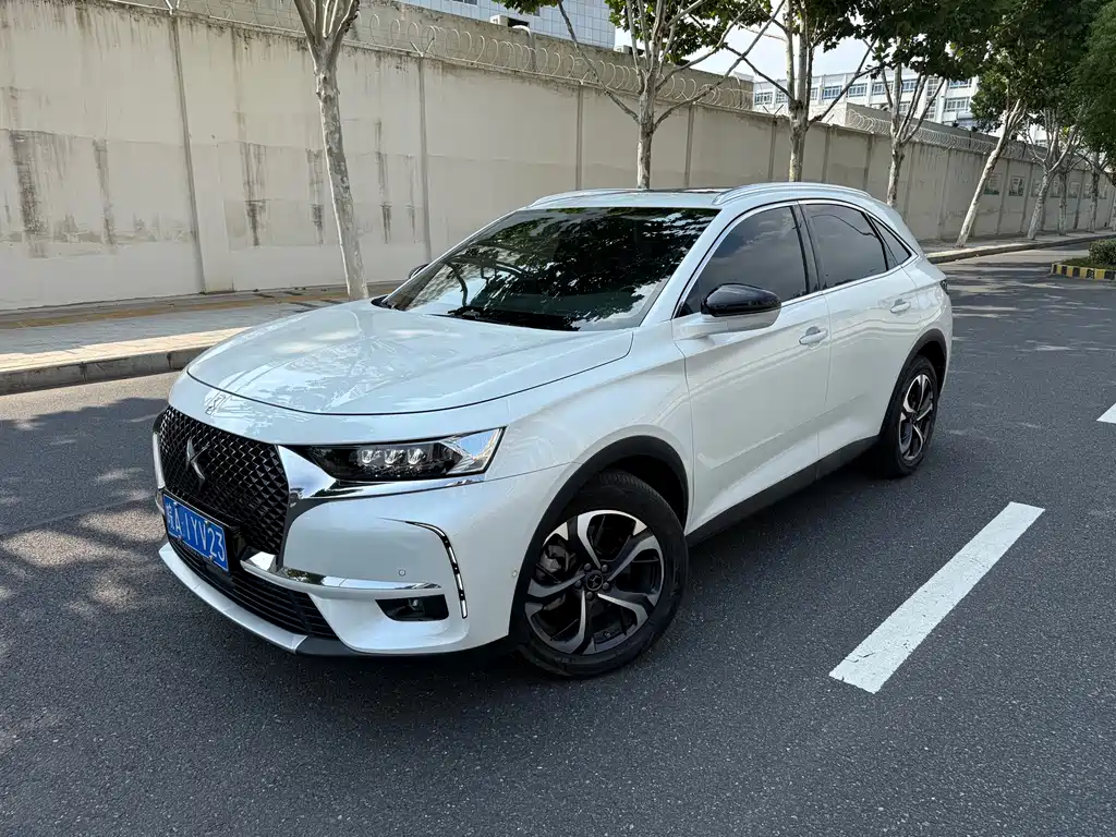 DS 7 2021 model 35THP Early Spring Limited Edition