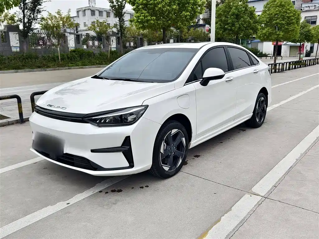 Beijing EU5 PLUS 2023 R600 Premium Edition