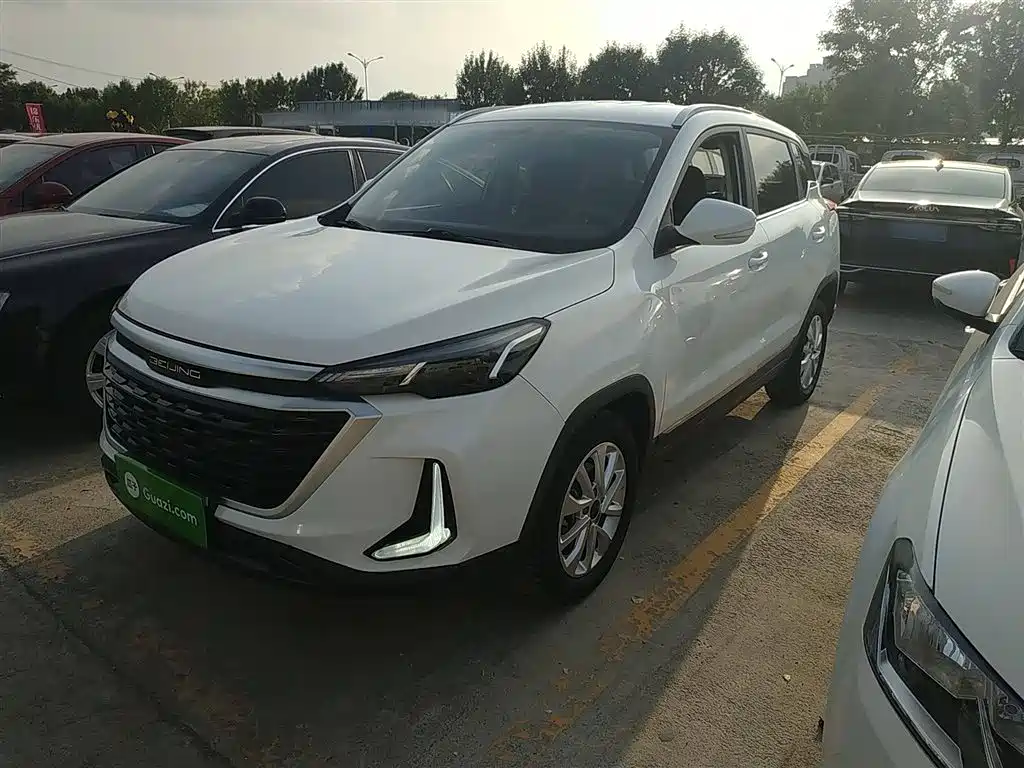 Beijing X3 2019 1.5T CVT Glory Edition