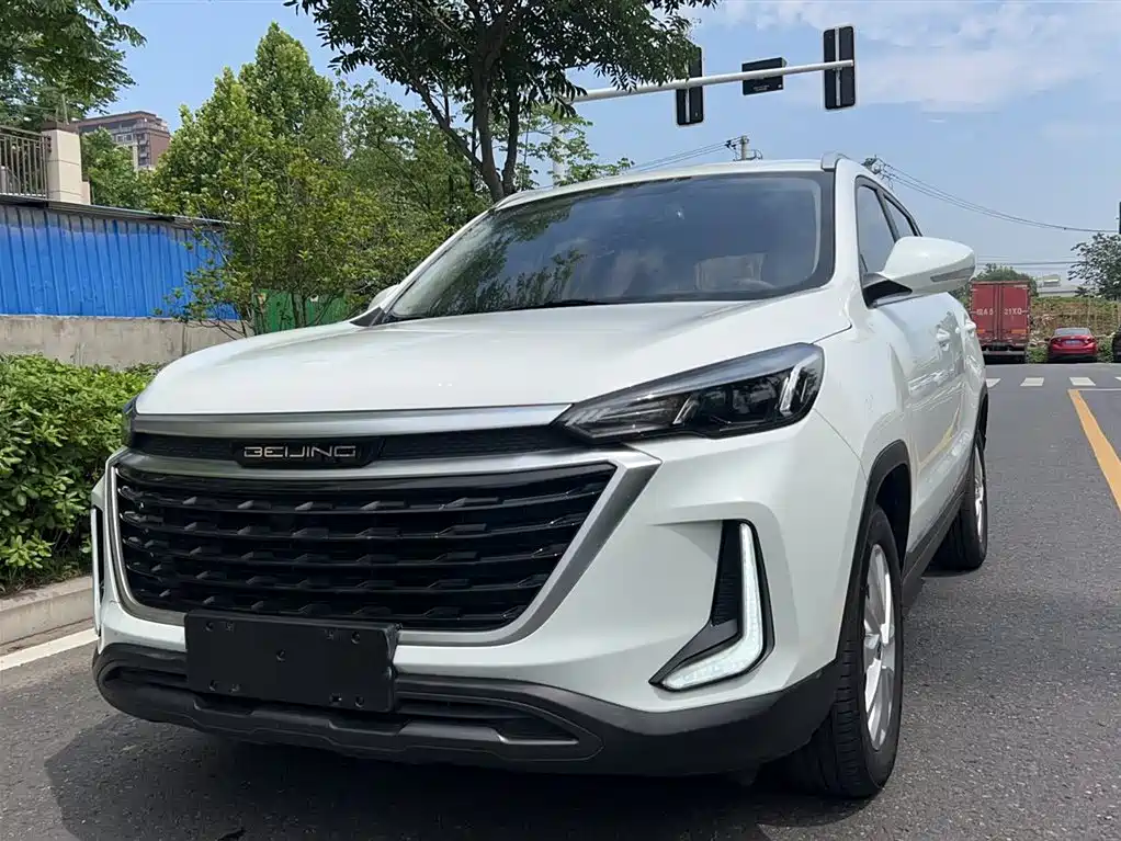 Beijing X3 2019 1.5T CVT Glory Edition