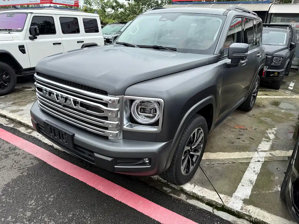 Haval H9 2024 2.0T gasoline four-wheel drive Extreme Edition