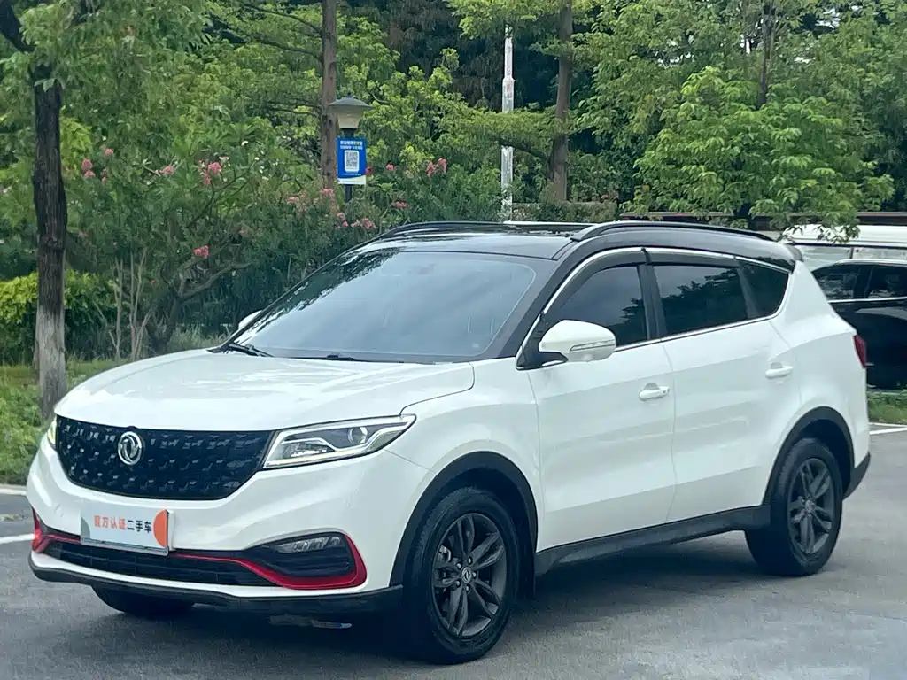 Декорации 580 2021 ☆ Звездная версия 1.5 TGDI автоматический премиум-тип