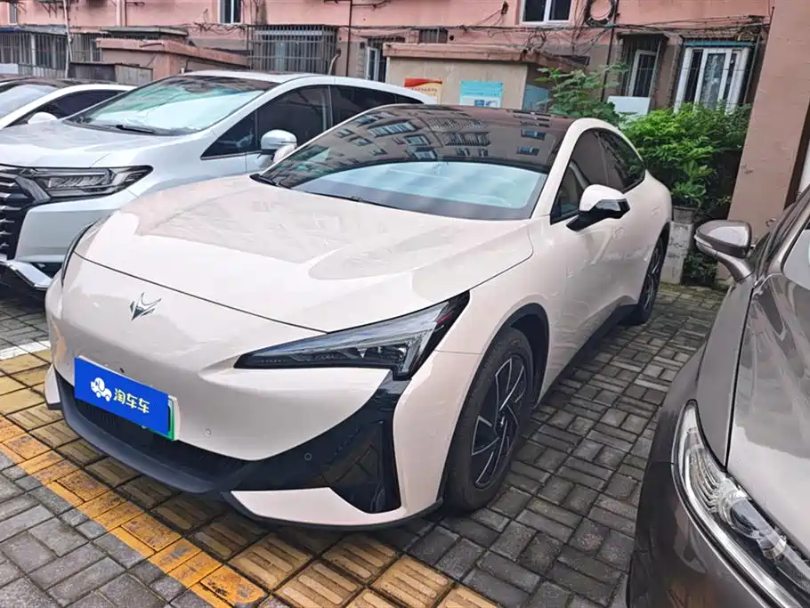 Polar Fox Alpha S5 2024 model 560PRO 185kW