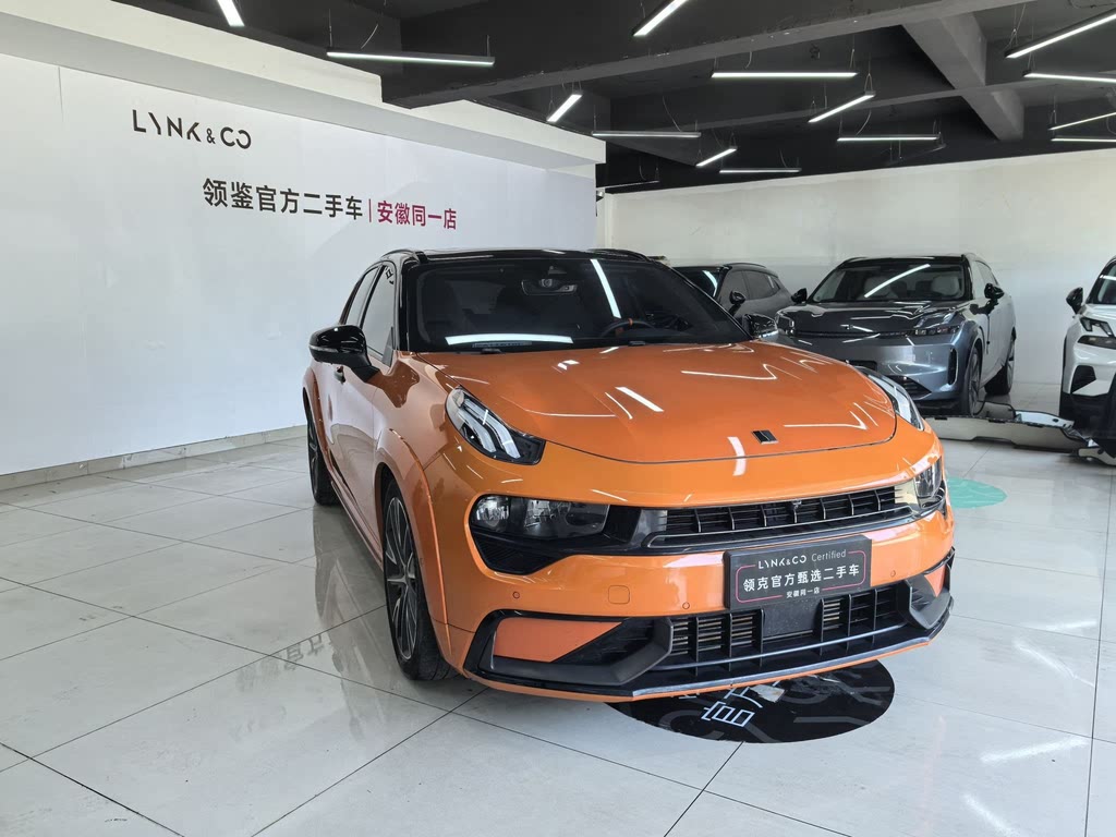 Lynk & Co. 02 Hatchback 2021 Model 2.0 TD Halo