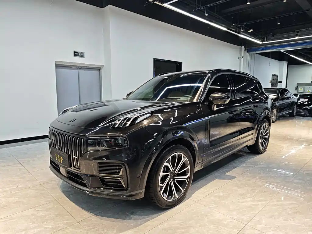 Lynk & Co. 09 EM-P 2024 2.0 TD EM-P УЛЬТРА шестиместный автомобиль с полным приводом