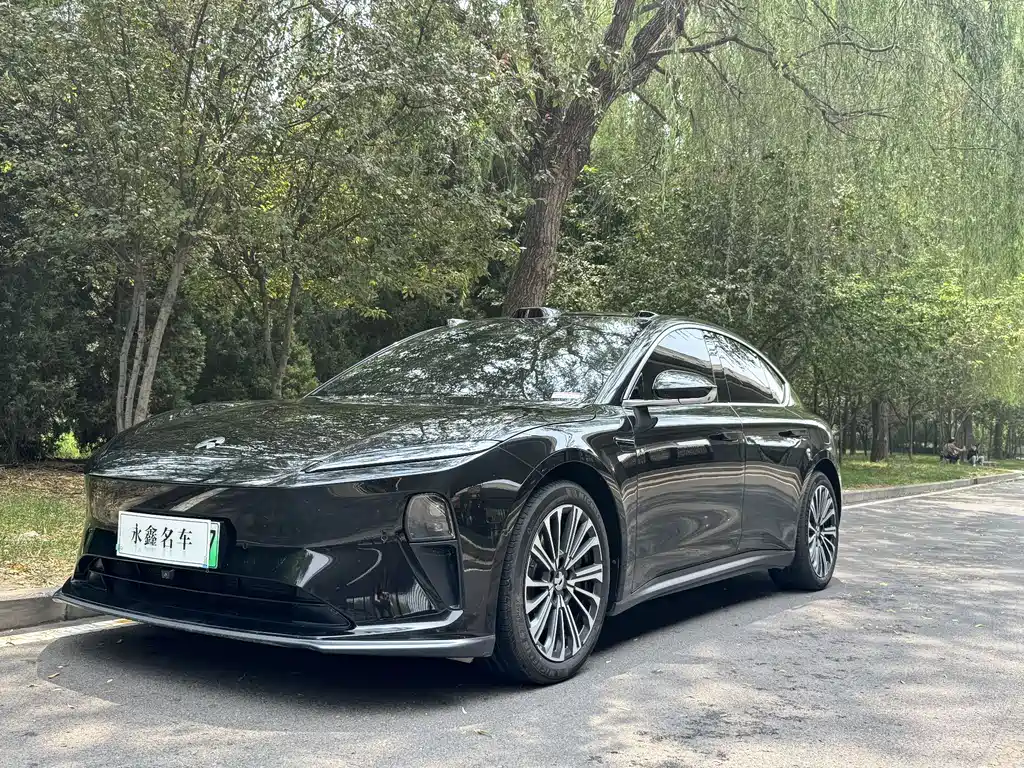 Azera ET5 2022 75kWh