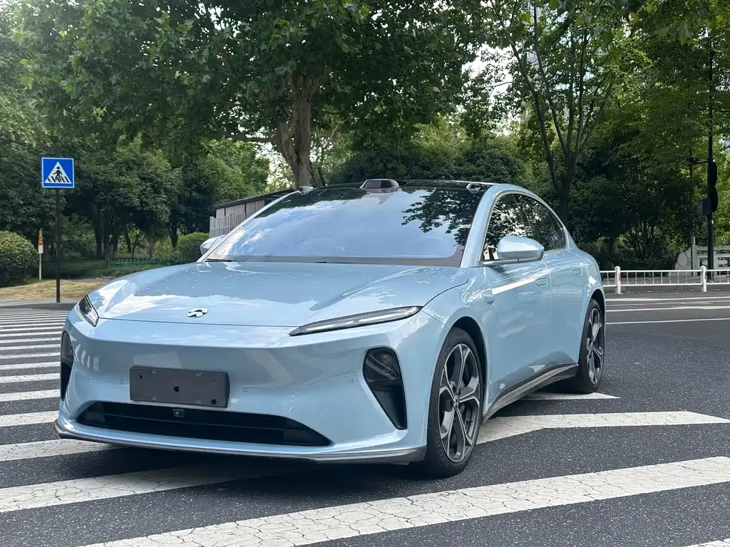 Azera ET5 2022 75kWh