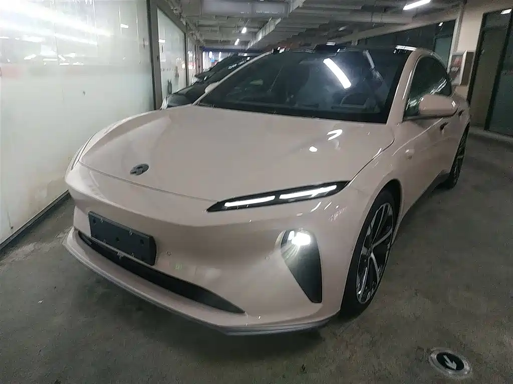 Azera ET5 2022 75kWh