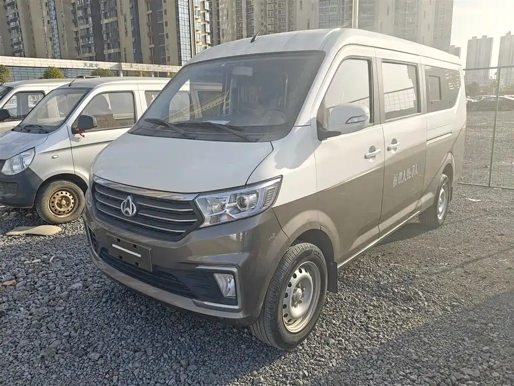 Cross Star V5 2021 1,5л Lucky Edition Комфортный JL473QH