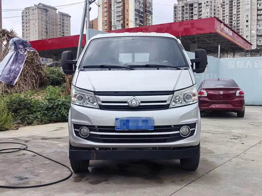 Cross King X5 2022 2.0 T PLUS luxury truck double-row double-rear wheel 3600 wheelbase 3.05 meters D20TC