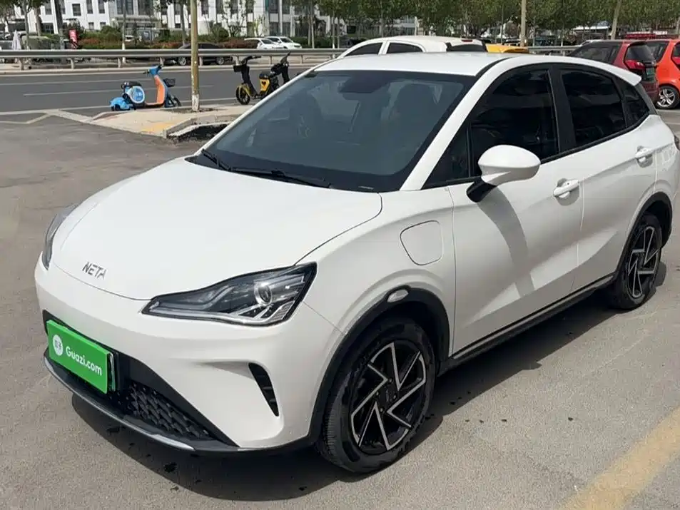 Nezha AYA 2023 401 Lite