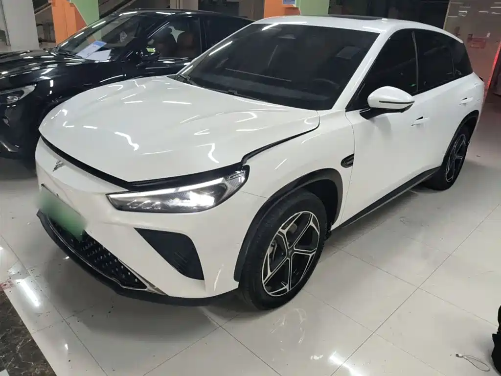 Версия для зарядки флэш-памяти Nezha L 2024 с увеличенным радиусом действия 220