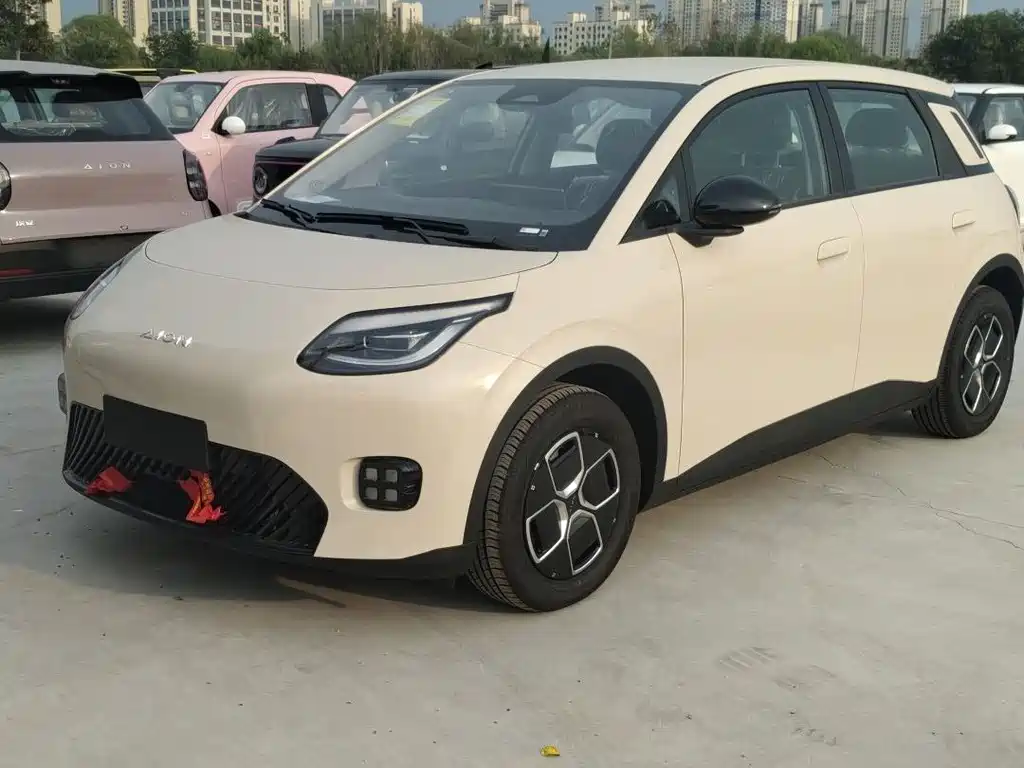 AION UT 2025 Модель 330 Xinghui Edition