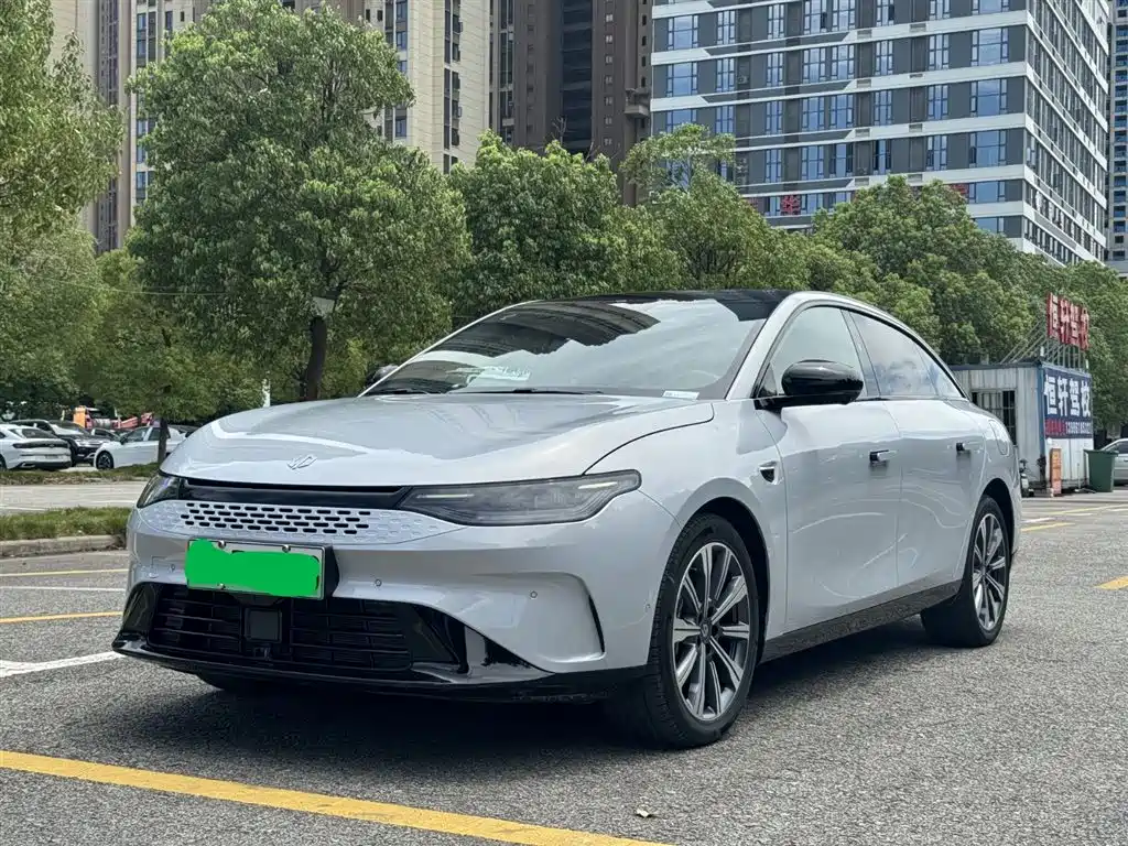 Нулевой пробег C01 2023 Расширенный диапазон 316 Smart Edition