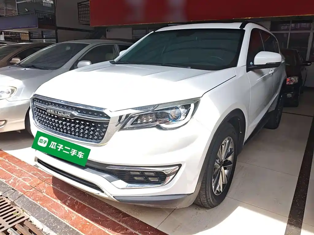 Jietu X70S 2020 1.5T DCT Star Edition 5 Seats
