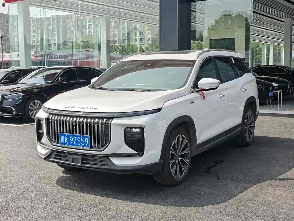 Jietu X90 PRO 2024 2.0T DCT Premium Edition 5 мест