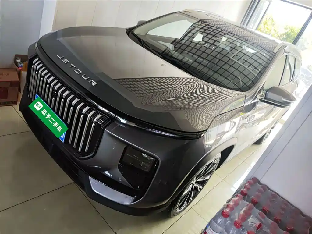 Jietu X90 PRO 2024 2.0T DCT Premium Edition 5 мест