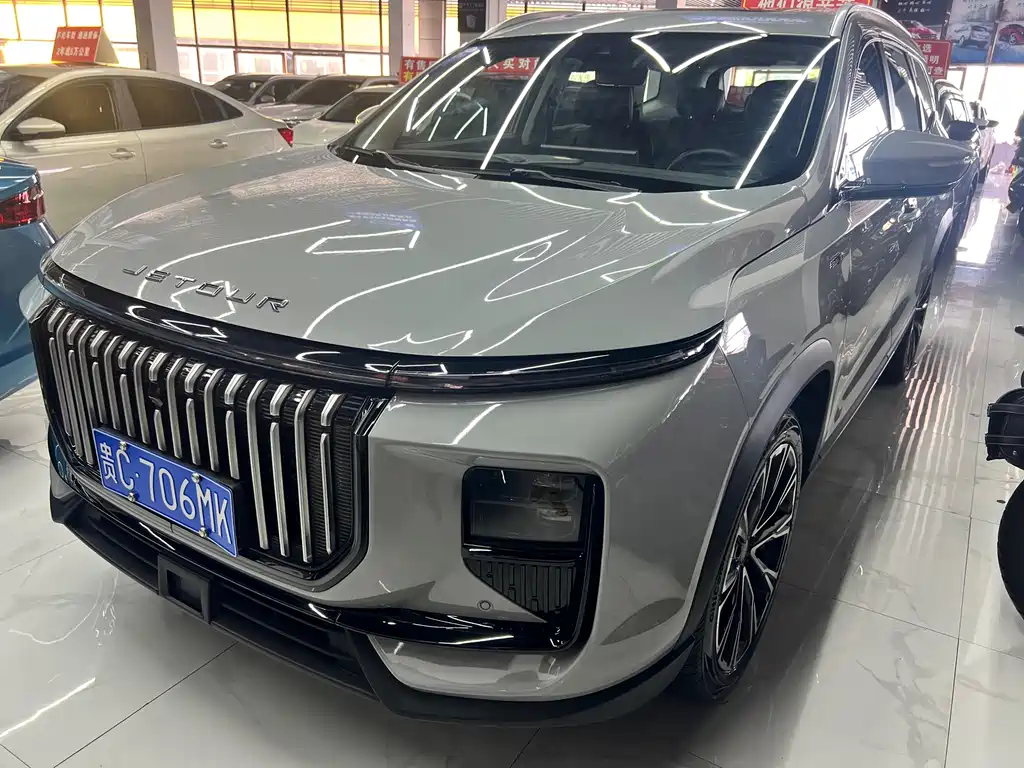 Jietu X90 PRO 2024 2.0T DCT Premium Edition на 7 мест