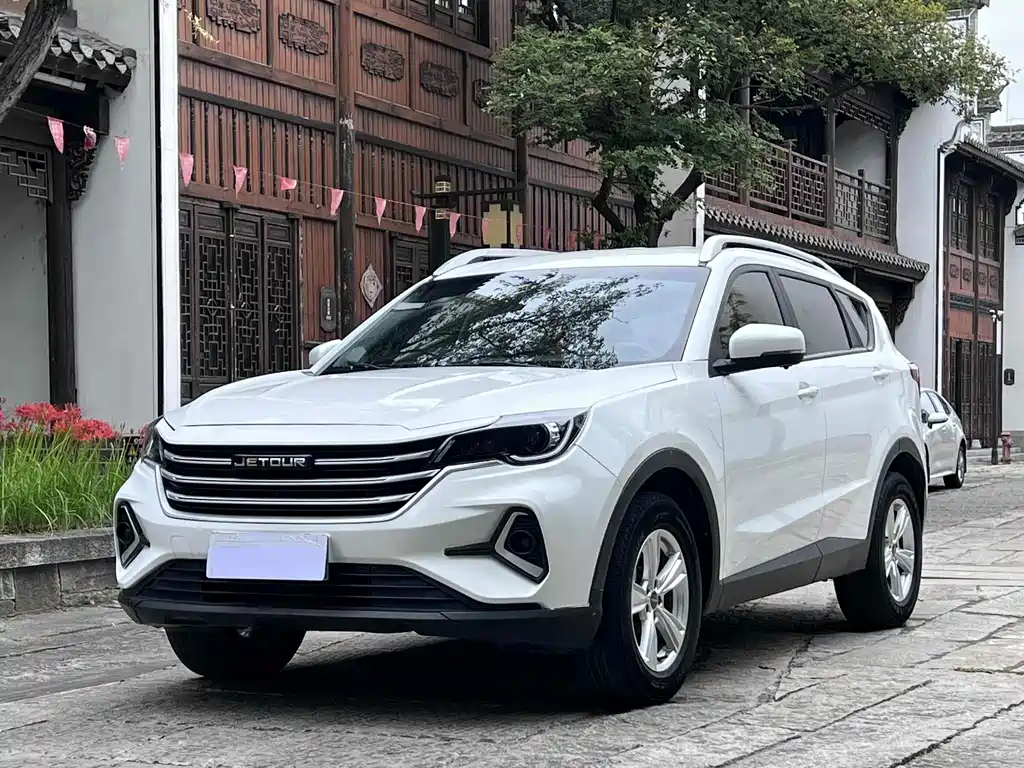 Jietu X70M 2021 1.5T DCT Luxury Partner Type 7 seats