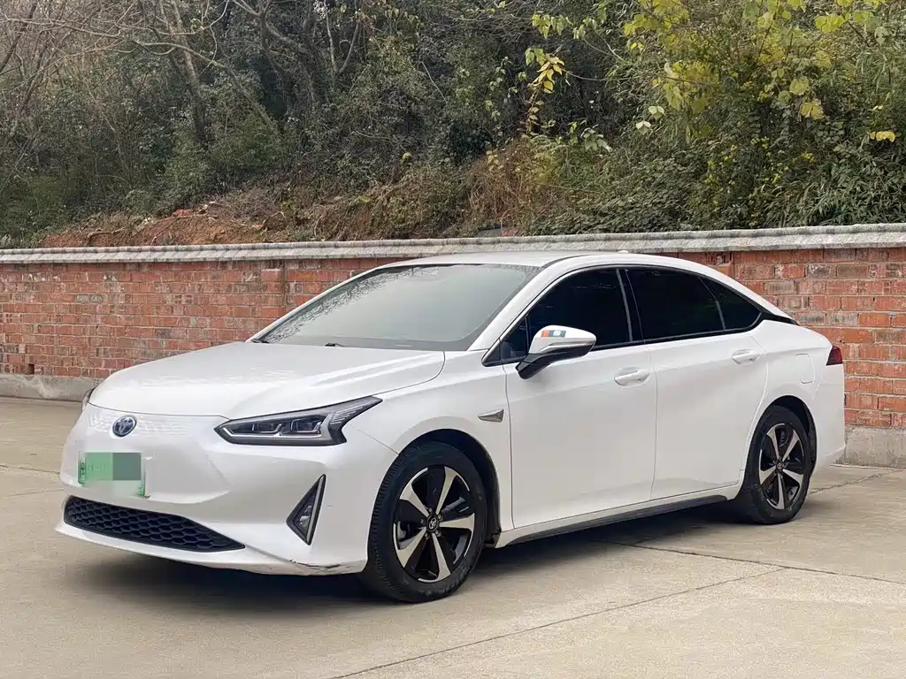 GAC Toyota iA5 2021 Deluxe Edition