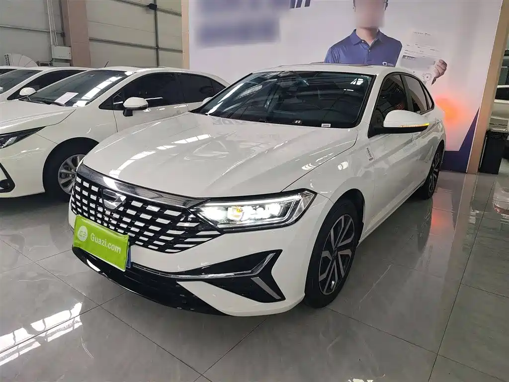 Jetta VA7 2025 model 1.4T first come first served version
