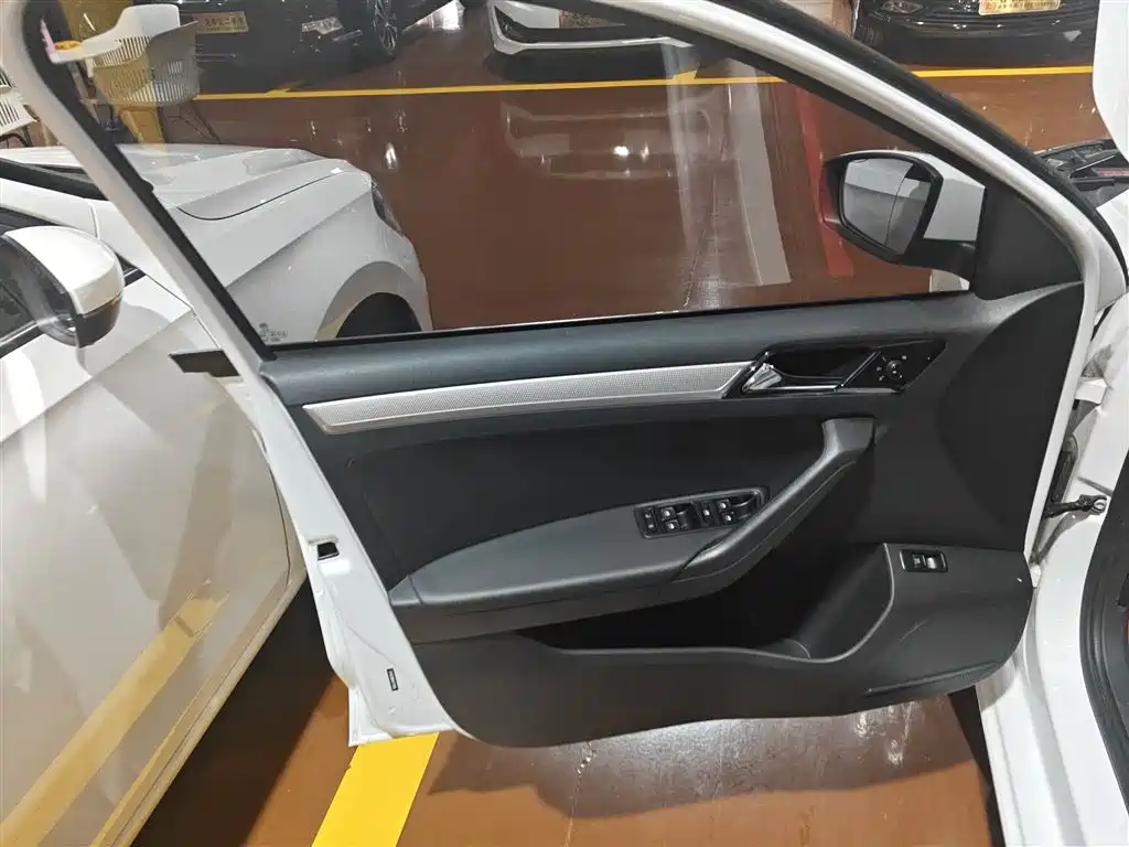 Фото машины 27