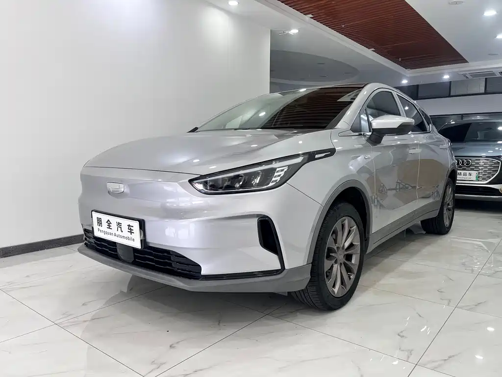 Geely Geometry C 2021 Модель 400G в версии