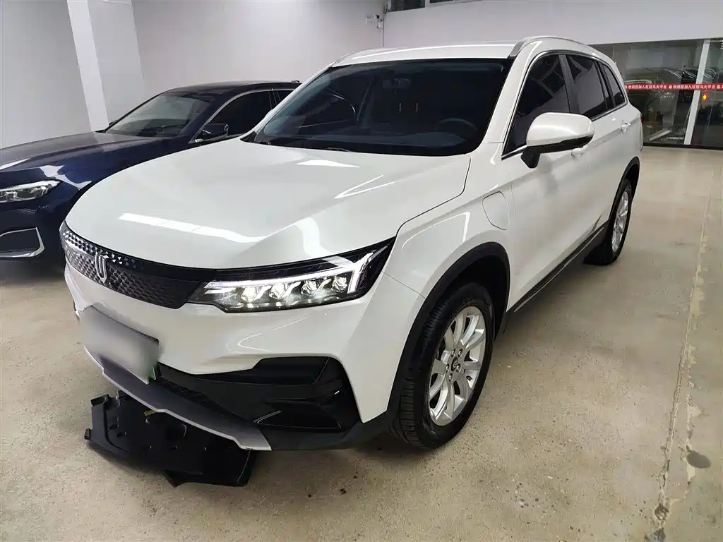 Skyworth EV6 2021 Модель 410 Happy Edition