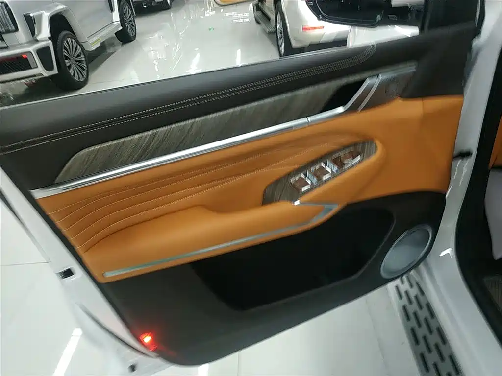 Фото машины 27