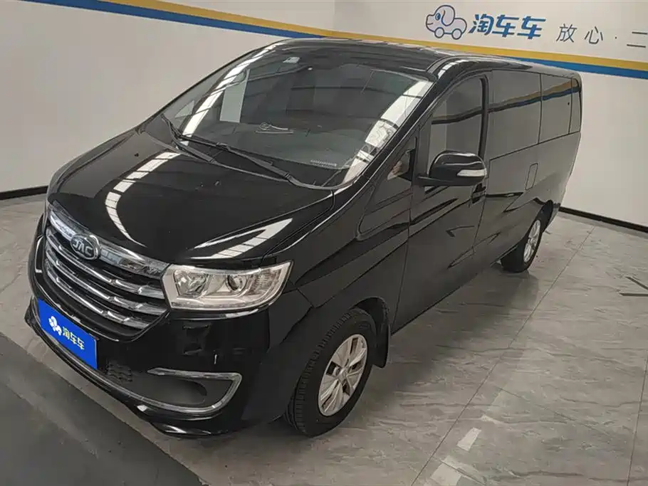 Стандартный 7-местный Ruifeng M3 2022 PLUS грузоподъемностью 1,5 тонны
