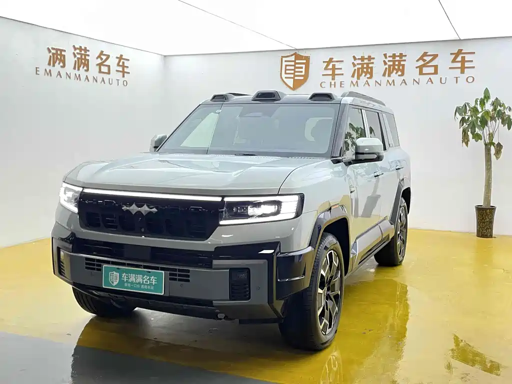 Leopard 8 2025 Zhiyong Ultimate Edition 7 Seats
