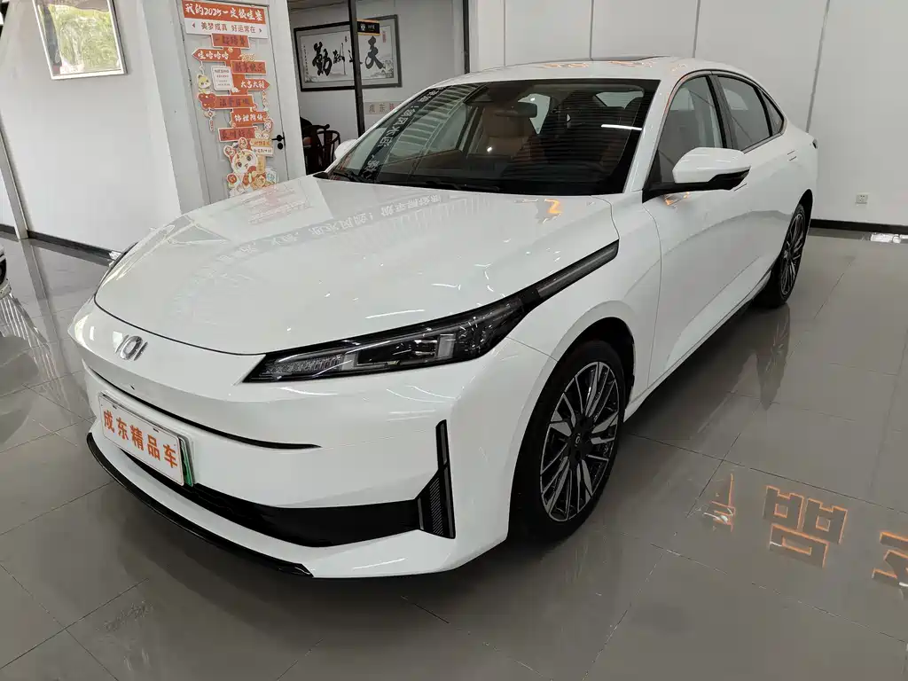 Changan Qiyuan A05 2024 145 Max