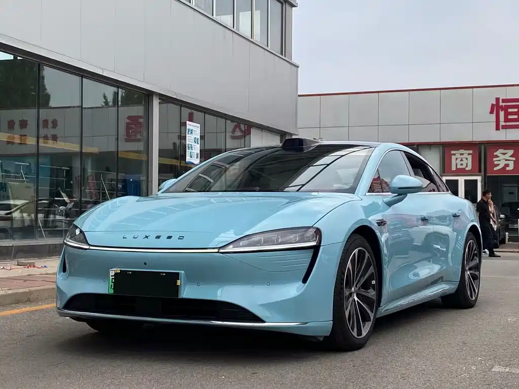 Версия Zhijie S7 2024 Max с задним приводом Changhang Smart driving