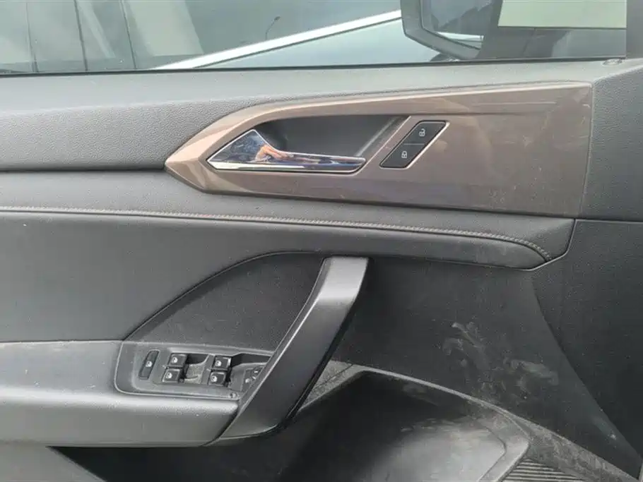 Tuyue 2019 280TSI two-wheel drive fashion version National V