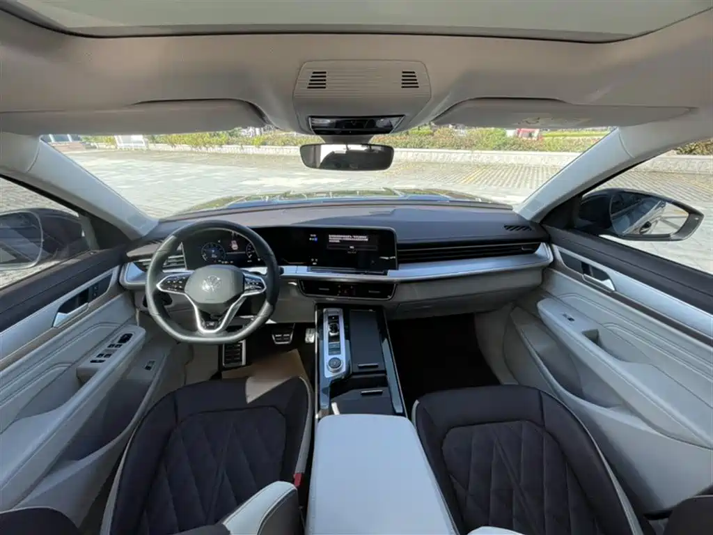 Range Rover 2023 380TSI four-wheel drive R-Line Cruise Edition