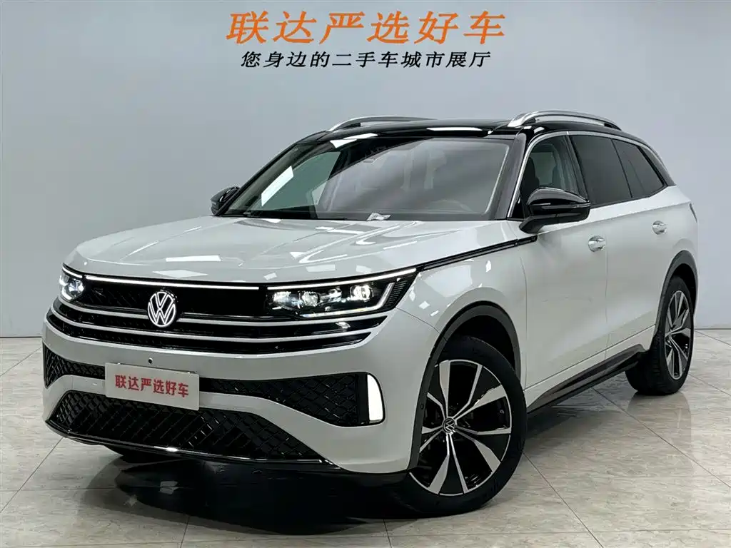 Range Rover 2023 380TSI four-wheel drive R-Line Touring version