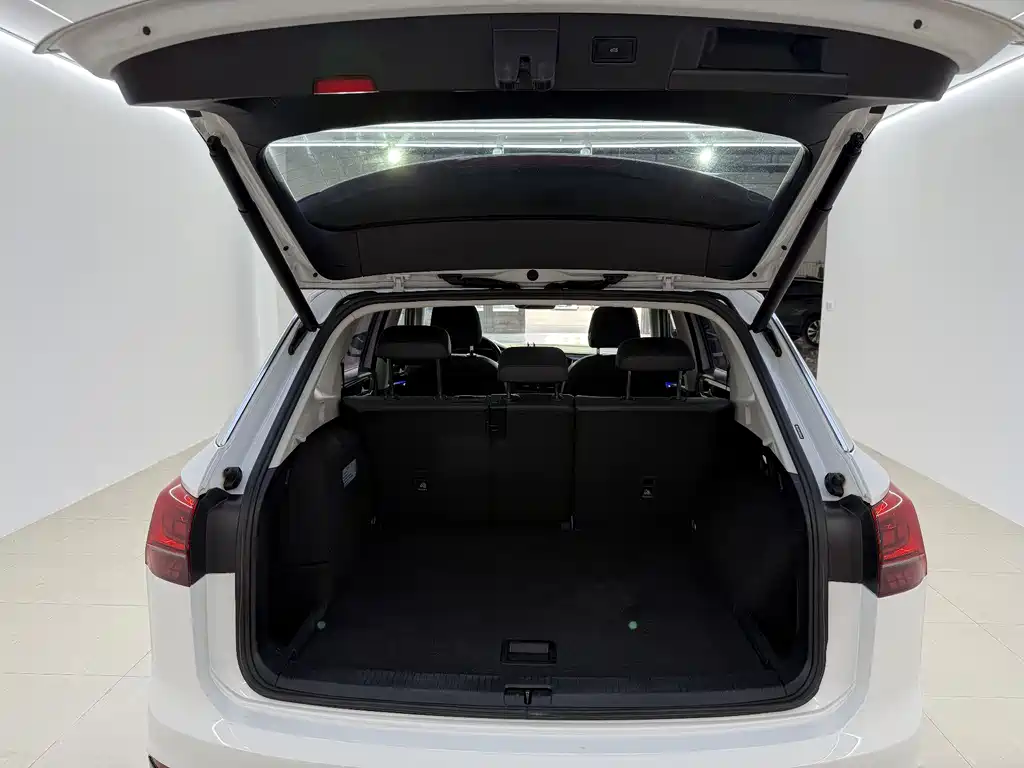 Фото машины 10